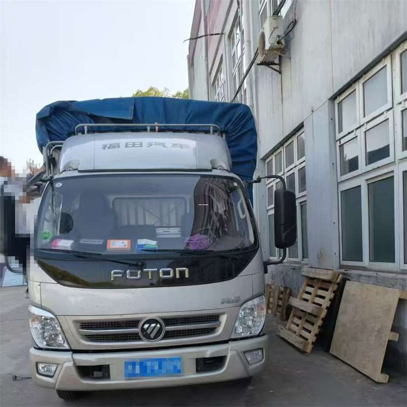 平乐县洛隆县进仓物流：专线直达的多元货运探索